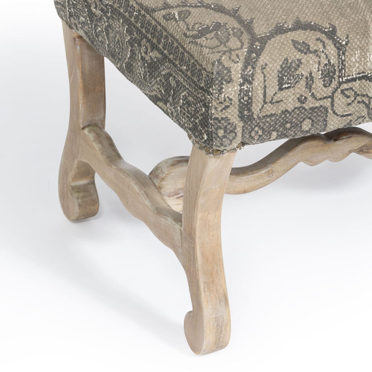 Parkhill Chateau Upholstered Bench EFS06067