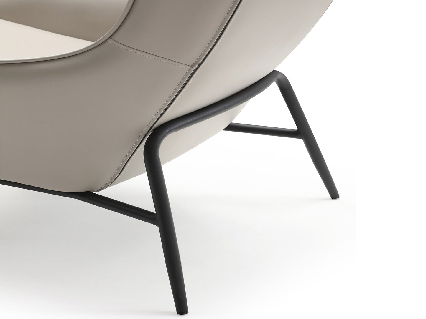 Whiteline Wyatt Leisure Chair - Essential Livingroom